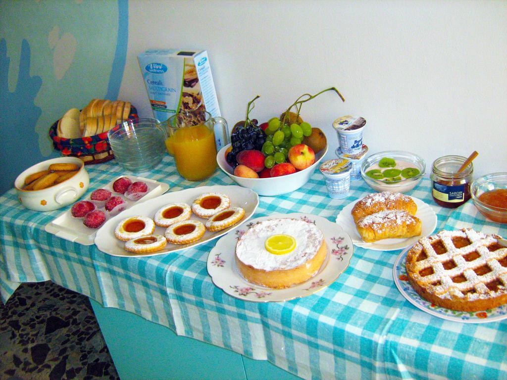 Rivazzurra Di Rimini Sirenapop Concept B&B מראה חיצוני תמונה